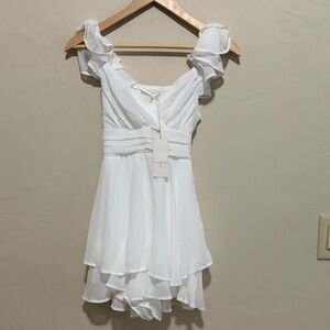 Altar'd State Laney Double Layered Elegant Romper. White/Ivory